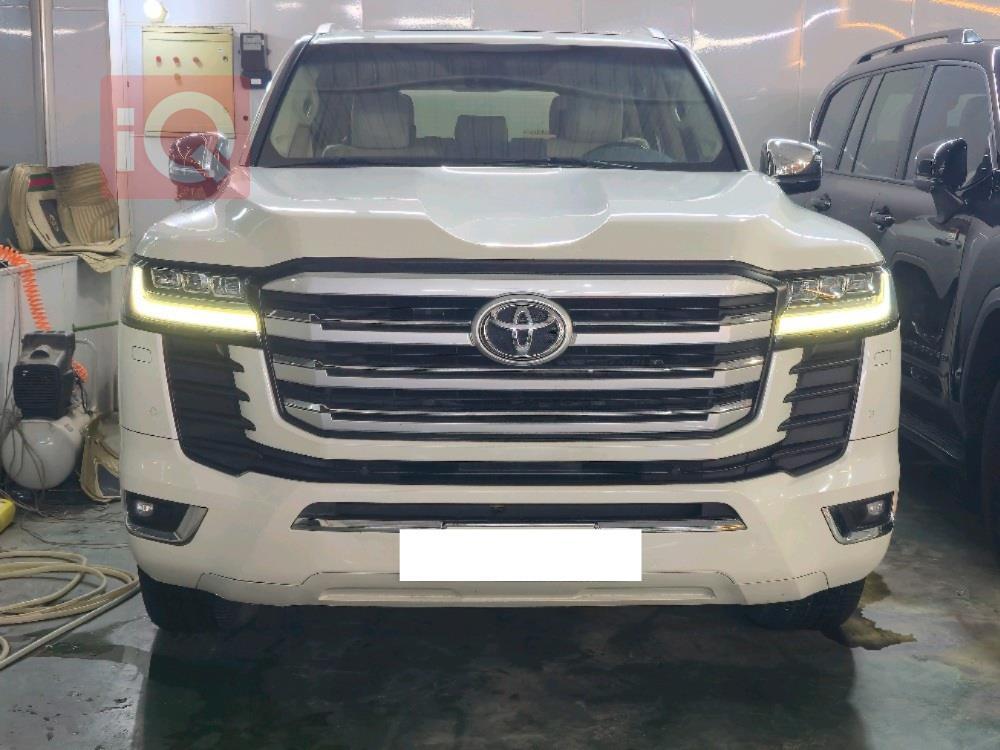 تويوتا لاندكروزر